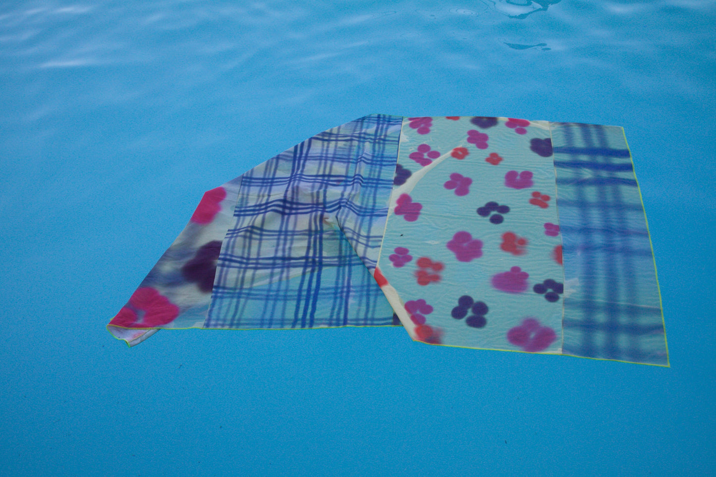 Tablecloth 1