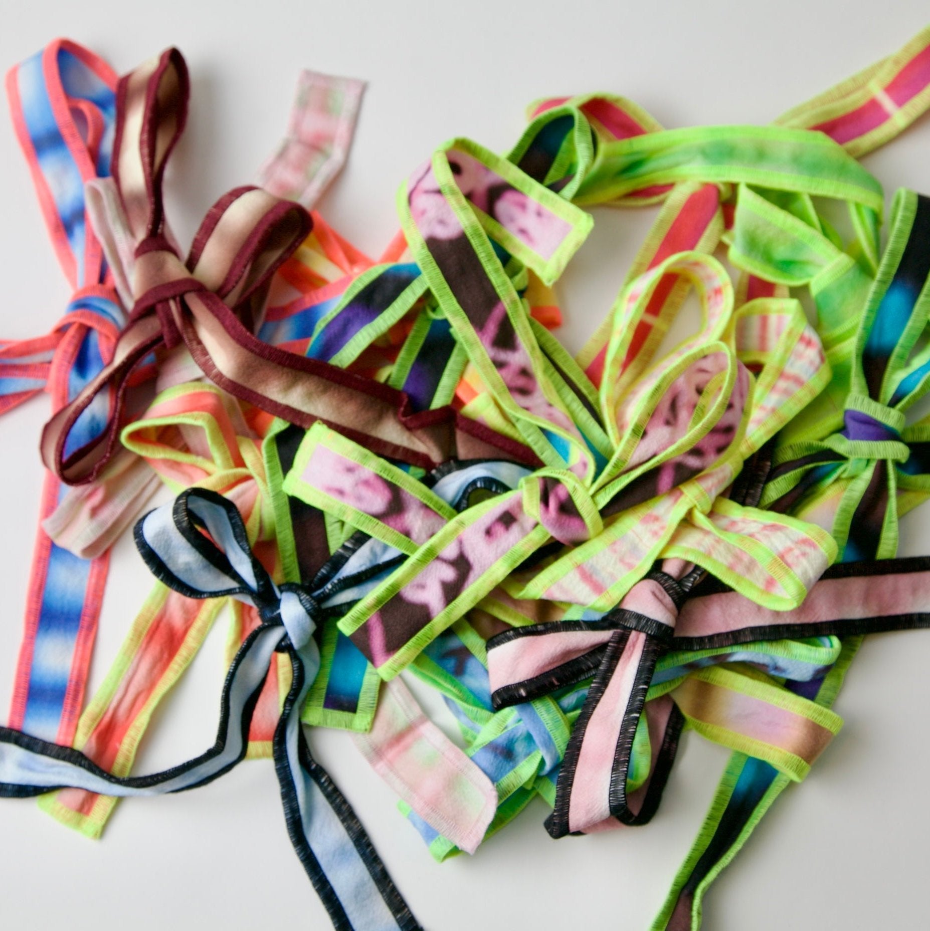 Ribbons – Hotel Elma